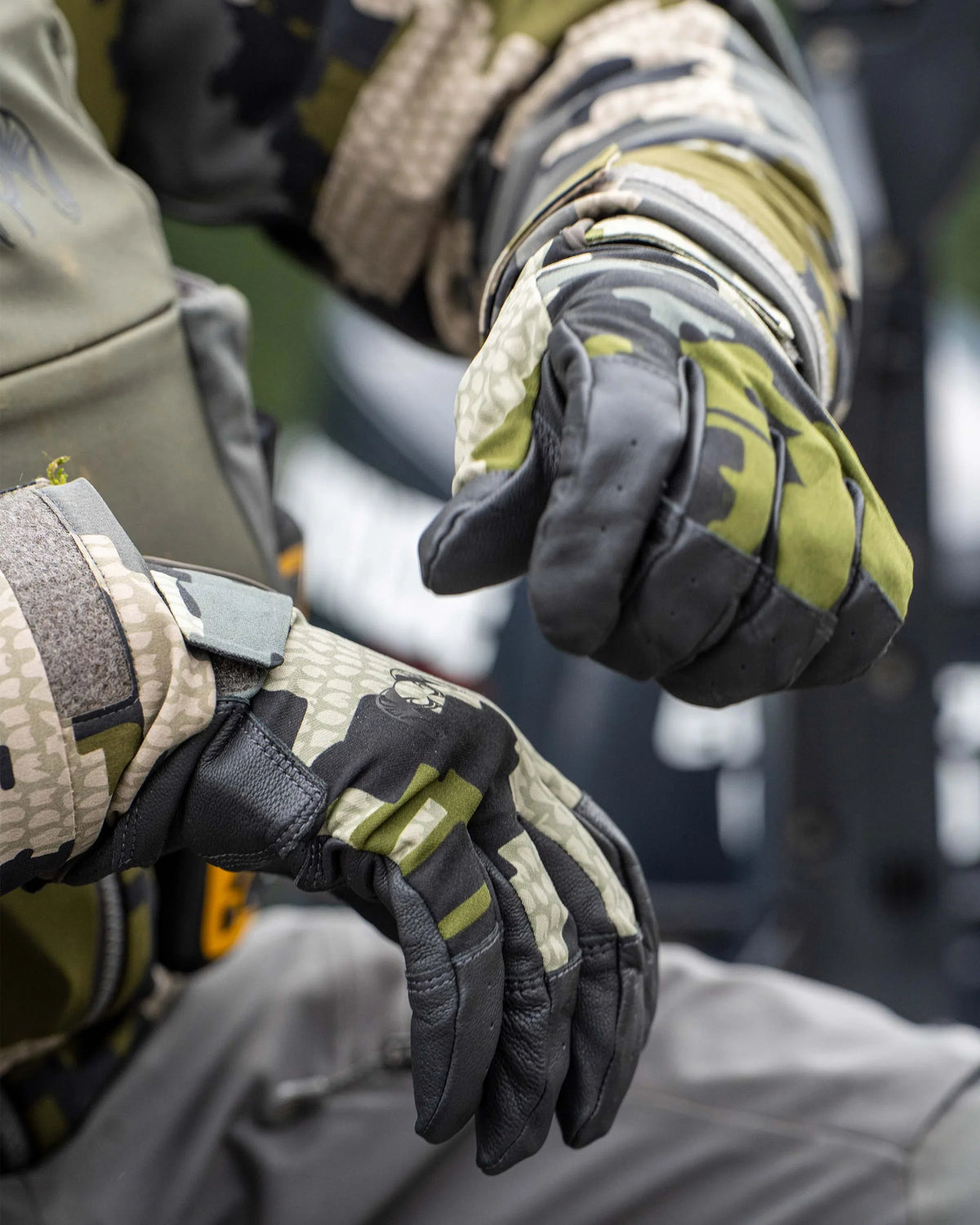 Precision Glove | Vias