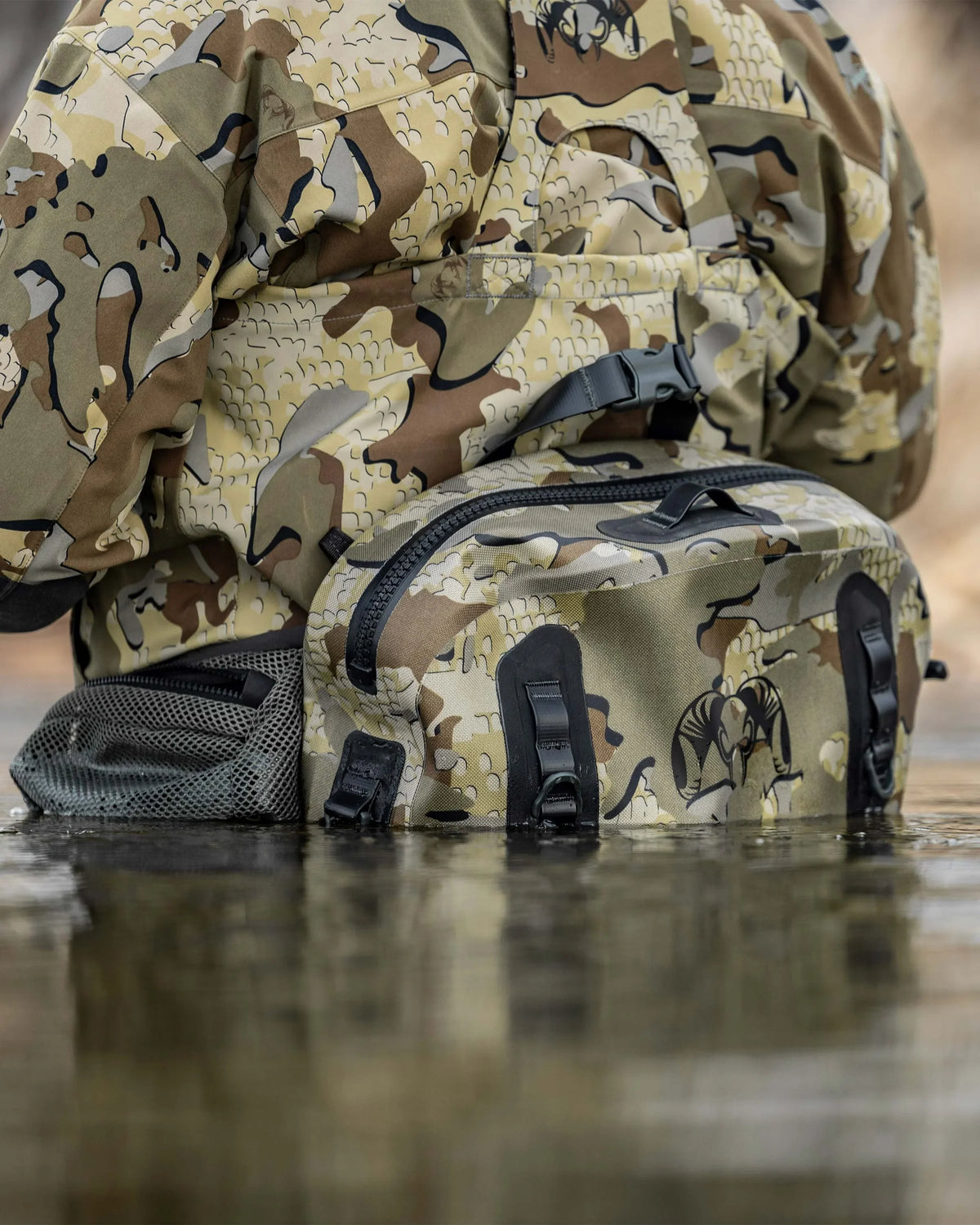 DeltaStorm 800 Submersible Waistpack | Valo