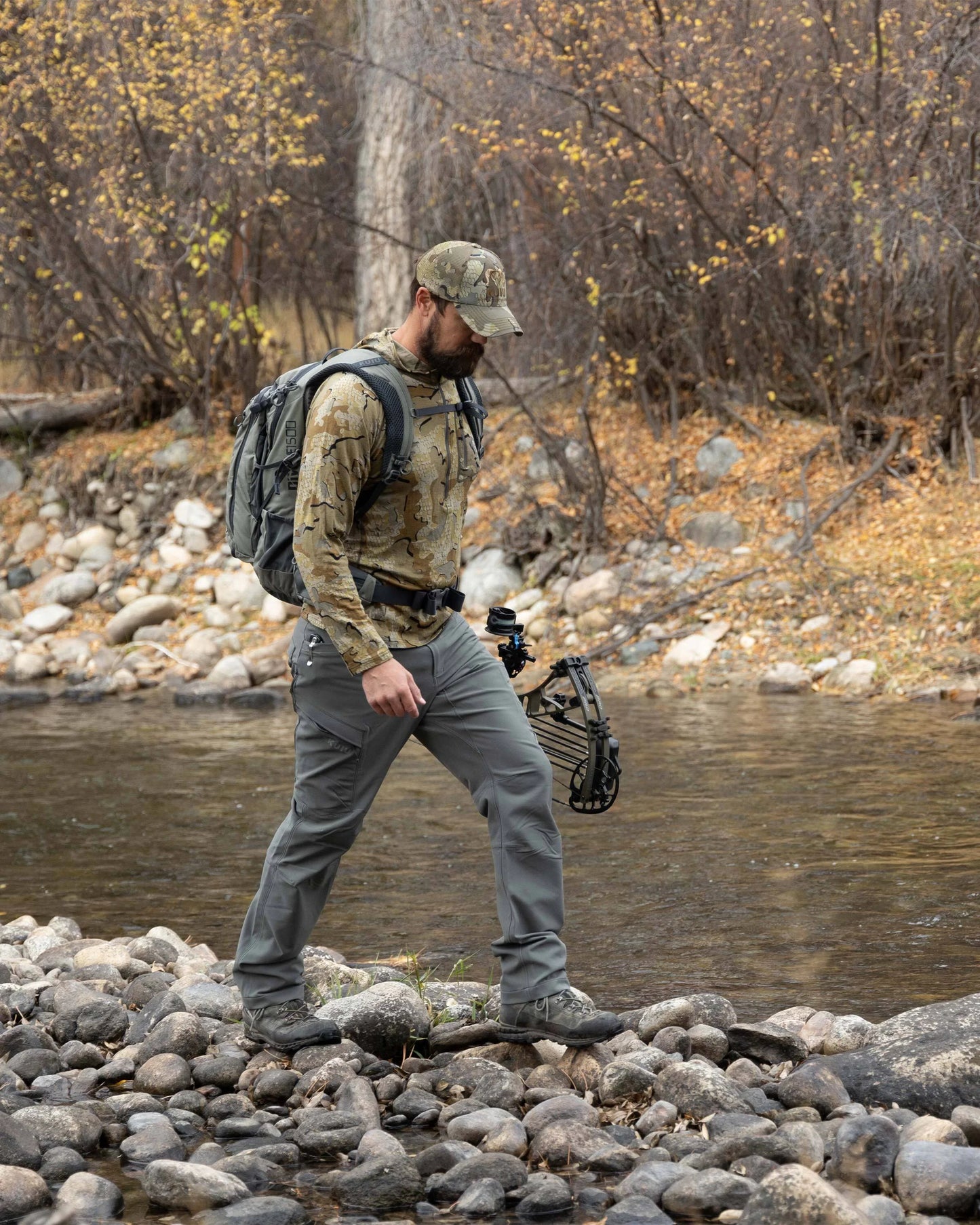 ULTRA Merino 145 Zip-T Hunting Hoodie | Bone